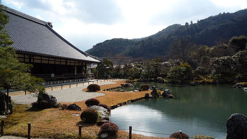 A view looking over the gardens of Tenryuji temple in Kyoto