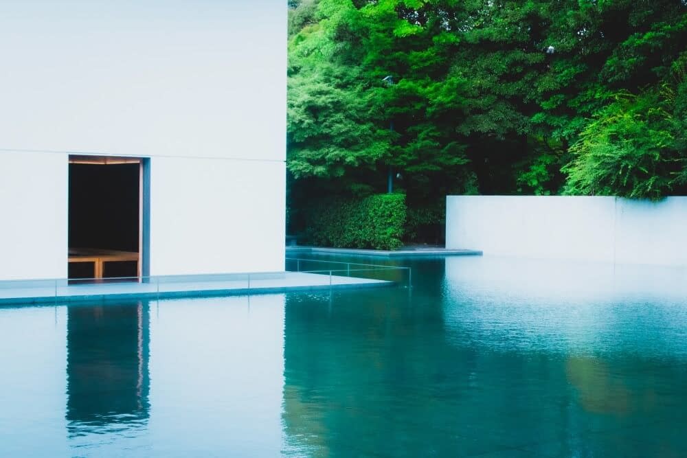 the mirror garden in Kanazawa